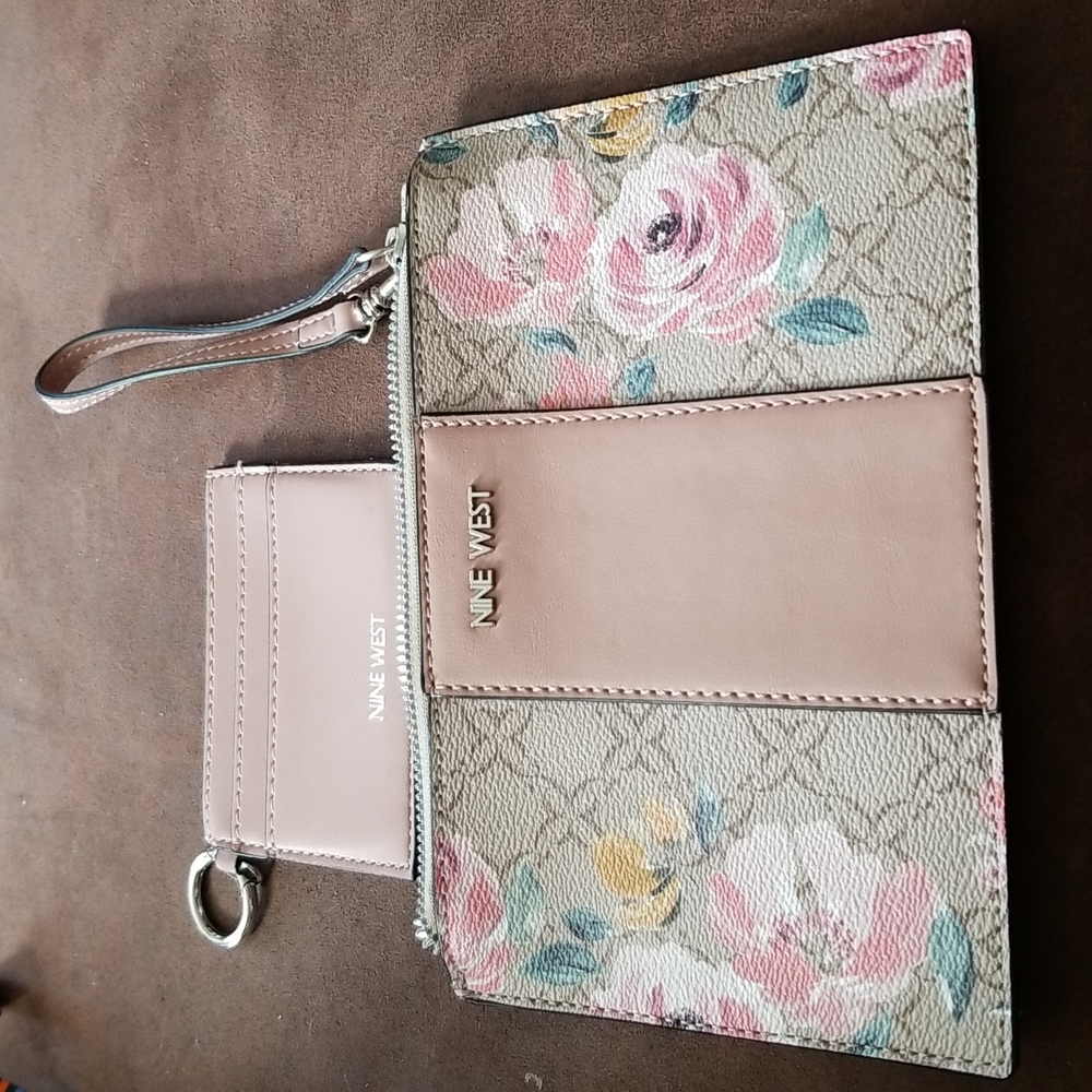 Beautiful skinny wristlet and matching cardholder sold together as one